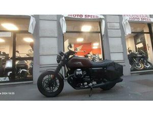 VENDO MOTO GUZZI V7 III STONE NIGHT PACK (2019 - 20) USATA A MILANO (CODICE 9684930) - MOTO.IT