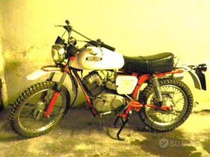 MOTO GUZZI STORNELLO SCRAMBLER 125