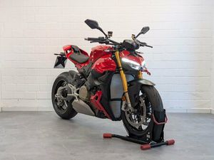 DUCATI STREETFIGHTER V4 S