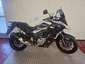SUZUKI V-STROM 650