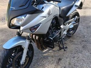 HONDA CBF 600 NISKI PRZEBIEG SUPER STAN WALBRZYCH