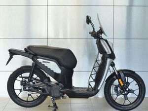 VENDO FANTIC MOTOR ISSIMO CITY L1 (2023 - 25) NUOVA A QUATTRO CASTELLA (CODICE 9185058) - MOTO.IT