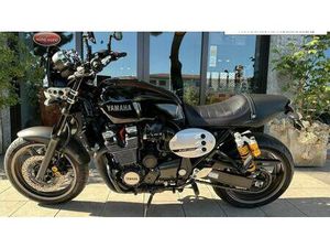 VENDO YAMAHA XJR 1300 RACER (2015 - 17) USATA A TREZZANO SUL NAVIGLIO (CODICE 9690031) - MOTO.IT