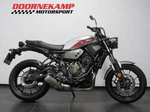 YAMAHA XSR 700 ABS GRIJS