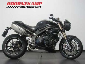 TRIUMPH SPEED TRIPLE S ZWART