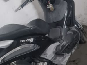 BEVERLY 250 CC KM.30 MILA ORIGINALI