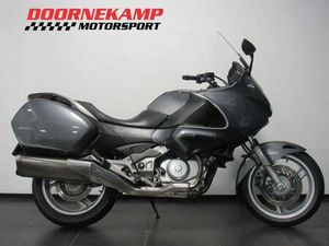 HONDA NT 700 DEAUVILLE ABS GRIJS