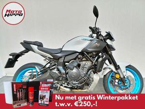 YAMAHA MT-07 Y-AMT ZWART