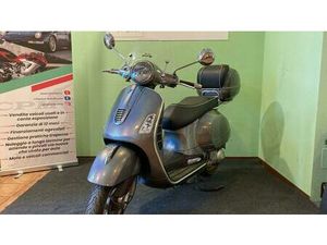 VENDO VESPA GTS 300 ABS (2014 - 16) USATA A BIANDRONNO (CODICE 9695528) - MOTO.IT