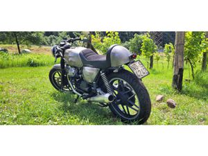 MOTO GUZZI V35 CAFE RACER DEL 1982