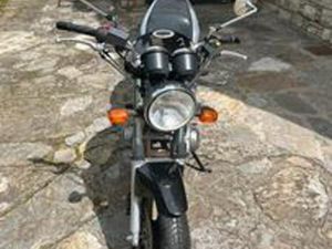 SUZUKI GS 500