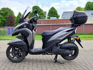 YAMAHA TRICITY 125 ABS TOPCASE NAVI WR RESTGARANTIE