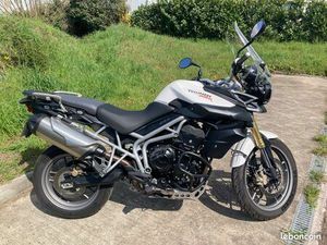 TIGER 800 TRIUMPH 13500KM