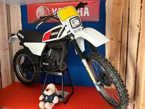 YAMAHA DT 125 MX ENDURO