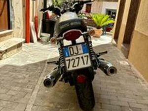 MOTO GUZZI V7 CLASSIC
