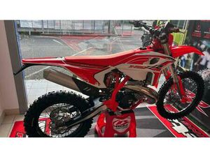 VENDO BETAMOTOR RR X-PRO 300 2T ENDURO (2025) NUOVA A MESENZANA (CODICE 9699716) - MOTO.IT