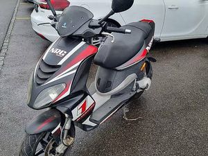 PIAGGIO NRG POWER ROLLER CANTON SAINT-GALL -