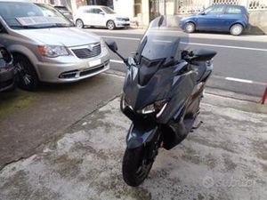 YAMAHA T MAX 560 - 2021