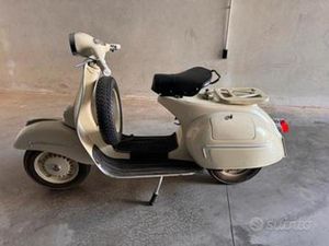 VESPA GL 150