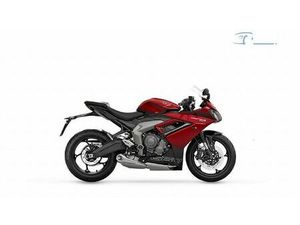 TRIUMPH DAYTONA 660 - MODEL 2025