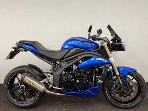 USED TRIUMPH SPEED TRIPLE 1050 FOR SALE IN NOTTINGHAM