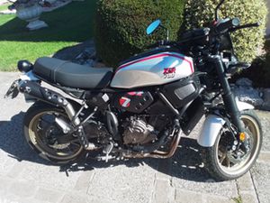 YAMAHA XSR 700 X-TRIBUTE