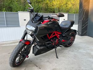 DUCATI DIAVEL 1200