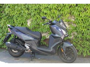 SYM JOYRIDE16 300I VORFÜHRROLLER MIT WENIG KILOMETER