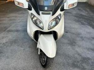 SUZUKI BURGMAN 650 - 2010