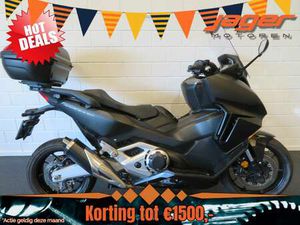 HONDA FORZA 750 NSS NIEUWSTAAT!! ZWART