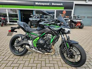 KAWASAKI Z 650 ABS SPORT PACK VORFÜHRF. NUR 23 KM!!!