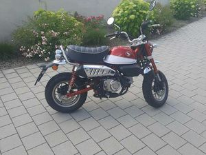 HONDA MONKEY 125 Z125 2019 ROT HU NEU 2500KM