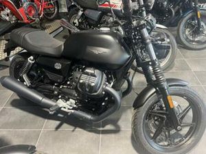 MOTO GUZZI V7 STONE
