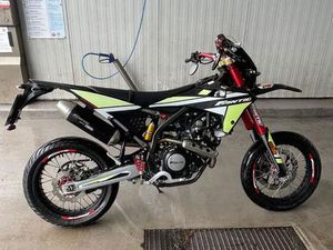 FANTIC XMF 125 COMPETITION