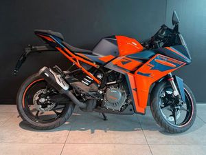 KTM RC 390 BLEU 5 KM 2025