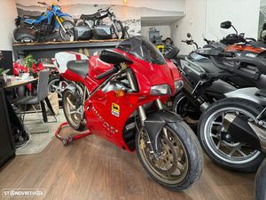 DUCATI 916