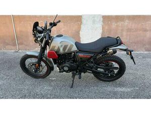 VENDO ROYAL ENFIELD HIMALAYAN 411 (2021 - 24) USATA A CAPANNORI (CODICE 9709216) - MOTO.IT
