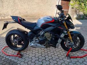 DUCATI STREETFIGHTER V4 - 2022