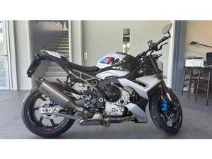 VENDO BMW M 1000 R (2025) NUOVA A PAVIA (CODICE 9711830) - MOTO.IT