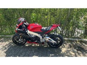 APRILIA RSV4 R APRC