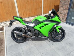 KAWASAKI, NINJA 300, 2015, 296 (CC)