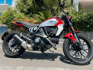 DUCATI SCRAMBLER 800