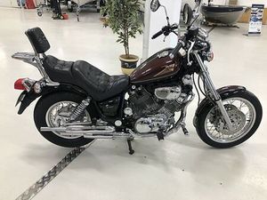 YAMAHA XV 1100 VIRAGO