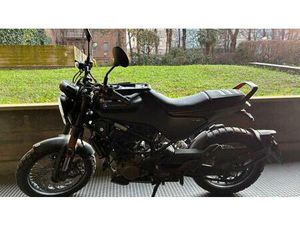 VENDO HUSQVARNA SVARTPILEN 125 (2024 - 25) USATA A CASTEL MAGGIORE (CODICE 9714675) - MOTO.IT