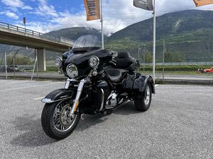 FLHTCUTG TRI GLIDE ULTRA 114