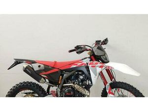 VENDO FANTIC MOTOR XEF 125 COMPETITION (2025) NUOVA A ROSTA (CODICE 9715262) - MOTO.IT