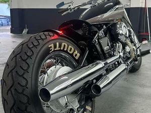 YAMAHA 650 DRAGSTAR BOBBER UMBAU