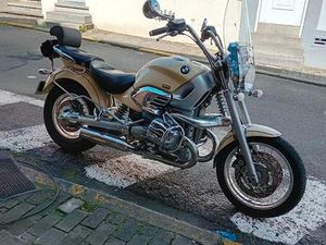 ② BMW 1200 CRUISER