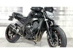 VENDO YAMAHA FZ1 (2006 - 16) USATA A CASALGRASSO (CODICE 9715328) - MOTO.IT
