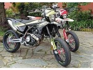 FANTIC MOTOR XMF 125 PERFORMANCE